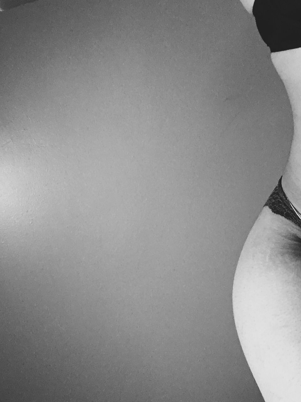 sonoanthony:  dipsetanthem:  sonoanthony:  Curves   it took me a min  Me too but