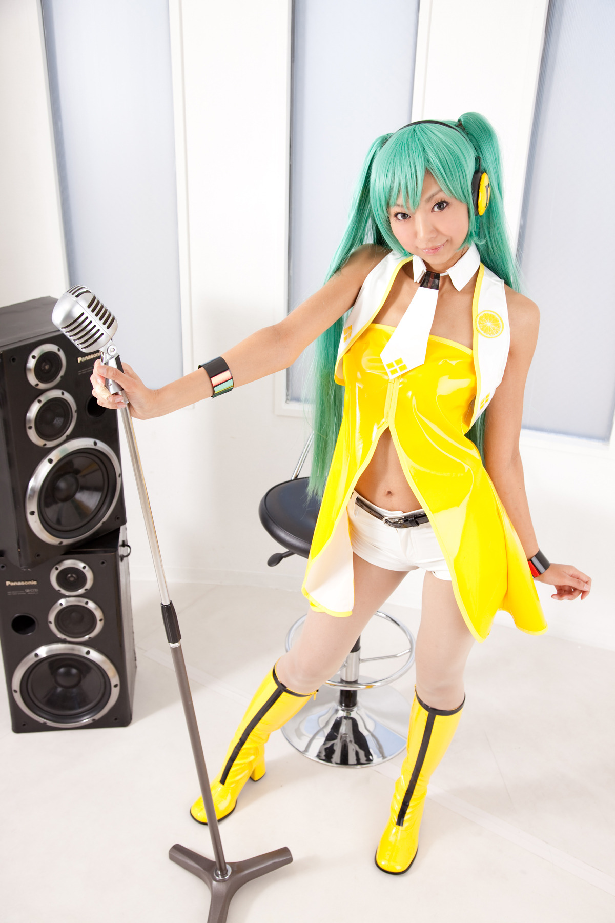 Vocaloid - Miku Hatsune (Necoco) 21HELP US GROW Like,Comment &amp; Share.CosplayJapaneseGirls1.5