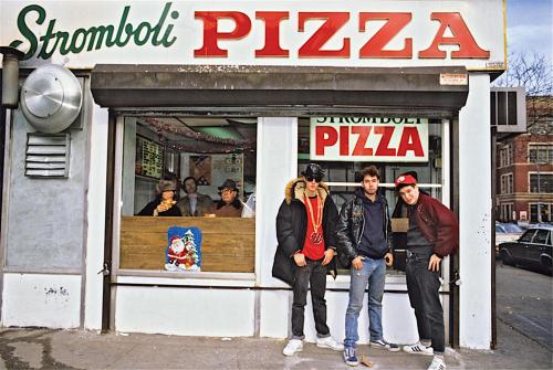 retropopcult:The Beastie Boys in front of Stromboli Pizza in NYC, 1987. Photo by Lynn Goldsmith.