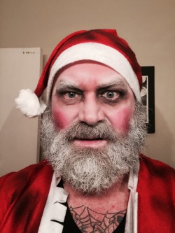 shanedog09:Evil Santa. Littles beware: be good this year or you’ll get this Santa coming to visit