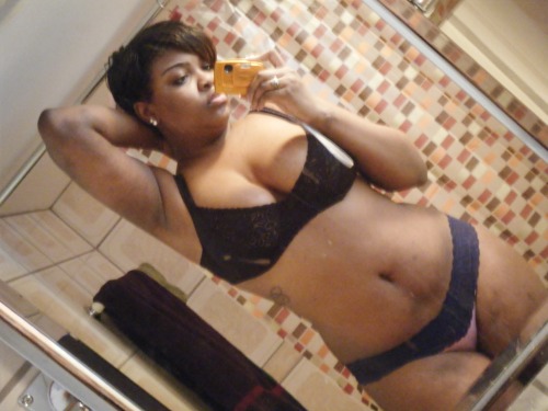 wackpanther:  Thick momma