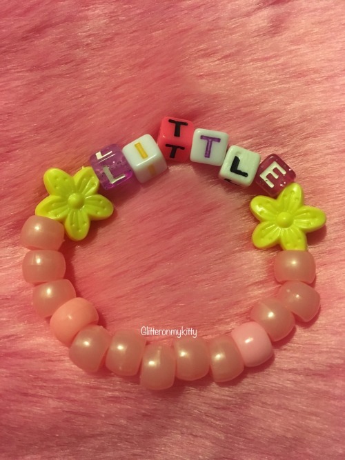 glitteronmykitty:  I’m daddy’s little girl 💓 💕Minors/Minor supporters DO NOT interact PLS💕