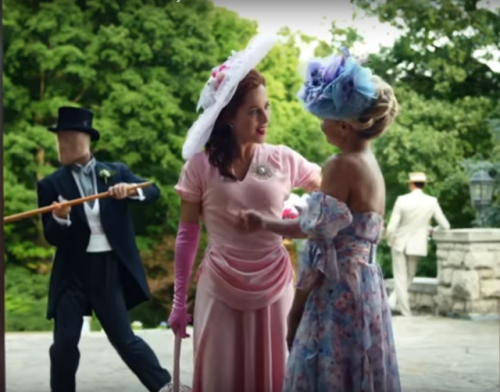 Gillian Anderson as Judy Garland & Kristin Chenoweth as Easter in@americangods Season Finale (X)