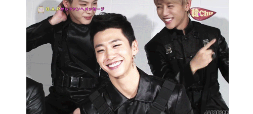 jaebeomm:  yongguk and his back-up dancers 
