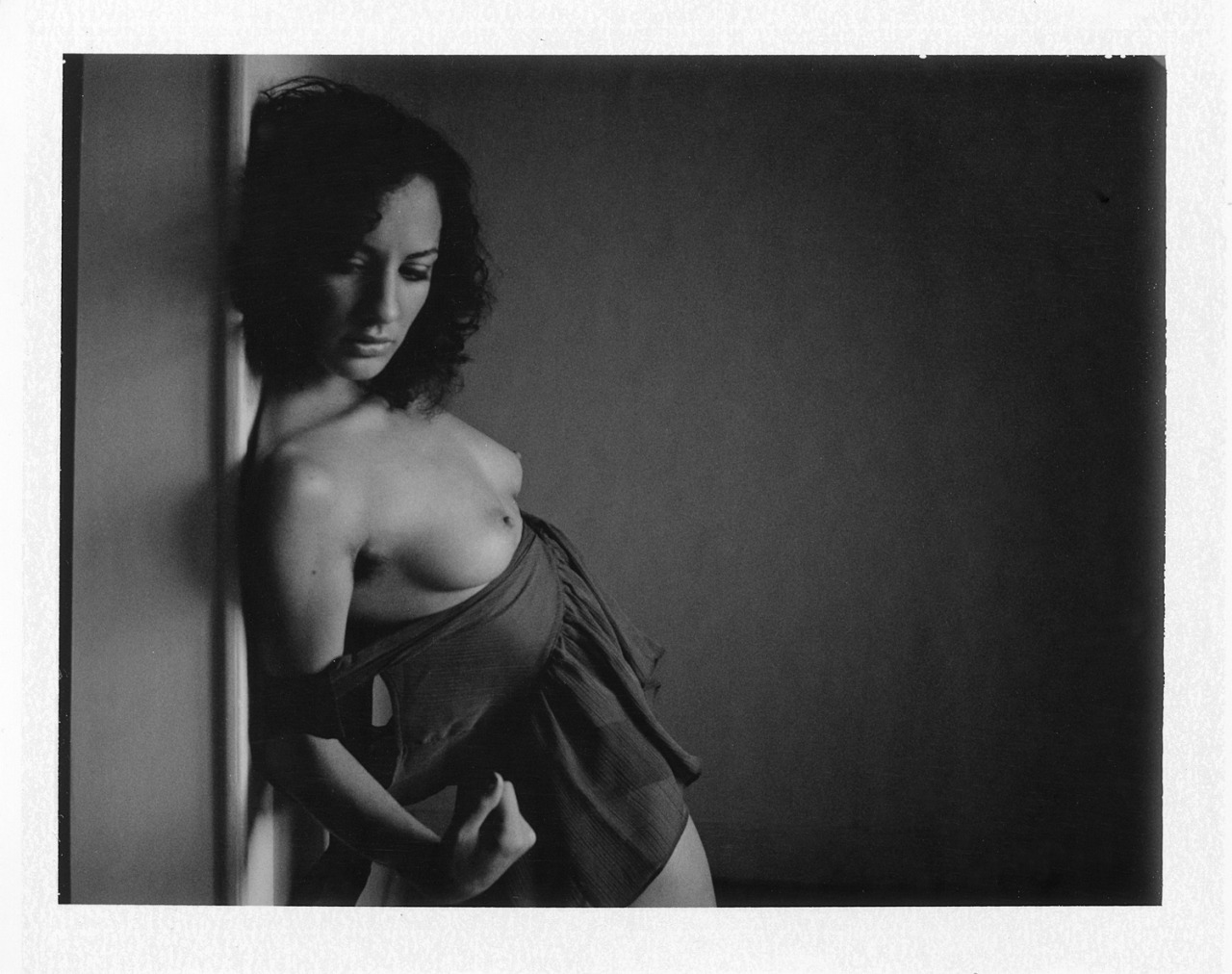 photominimal:  Self-development. With Littlebittything: Nashville / Polaroid 100