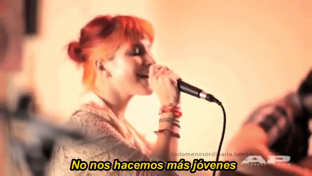 todomenosordinaria:    Es hora de avanzar… (Paramore: Feeling Sorry)-more✨-