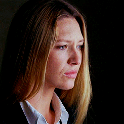 rebeccawelt0n:  Anna Torv in every episode of Fringe  1x03; The Ghost Network  