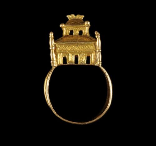 ir-hakodesh:Two wedding rings surmounted by a symbolic structure in the form of a house 1. Italy, 18