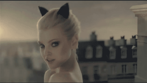 babygirls-sweetsurrender:  Meow. 