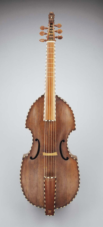 Arwin Rönnegren, Bass viol, 1733. Birch, pine. Sweden. Via Museum of Fine Arts, Boston