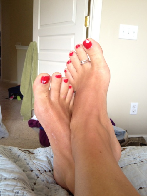 hotwife feet