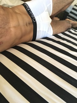 b0yonce:  When your new jocks match your bedspread ⚪️⚫️ 