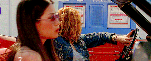 shesnake:Charlie’s Angels (2000) dir. McG