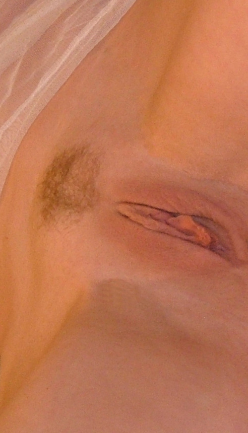 prettestpussy:  Sooooooooooooo Ready 
