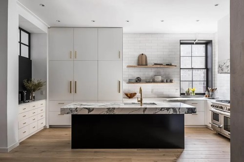 remodelproj:Dominate Kitchen island countertop with matching range hood. Nice subtle choices of colo