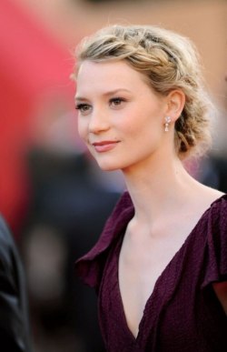 heyprettywedding:  Mia Wasikowska hair inspiration.