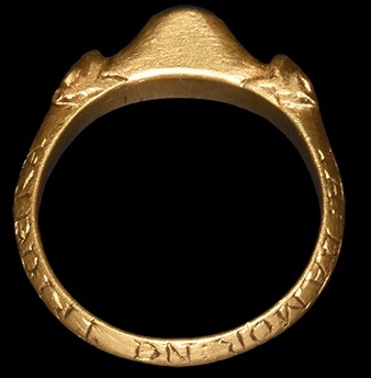 archaicwonder: Medieval Gold ‘He Who Sent Me Shall Never Deceive in Love’ Posy