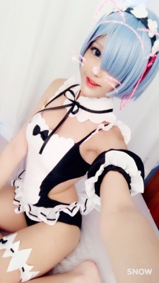 fluffywanwan:Wearing my cute Ram swimsuit from @pockettokyo!