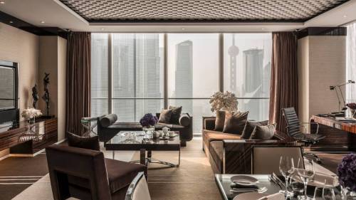 {These are the interiors of the Four Seasons Hotel in Pudong, Shanghai done by Wilson Associates. I 