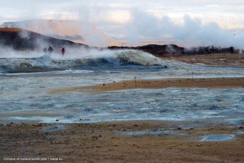 Pictures of Icelan: 175/200.Hverir geothermal area.