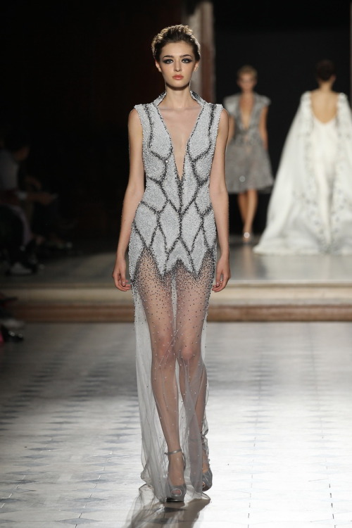 Performance dress for Oola - Tony Ward FW 2015/2016