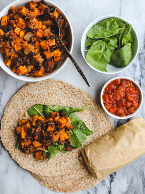 sweet potato and black bean breakfast burritos