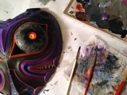 Been working on painting a Majora’s mask for an upcoming Fangamer kickstarter. It’s been