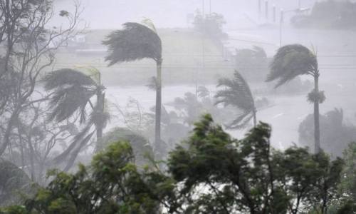 Cyclone Debbie wreaks havoc in AustraliaSeveral are dead, more missing, crops and homes destroyed an