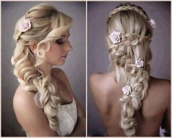 fashionbagsblog:  Flower Hair Braid *.* on We Heart It. 
