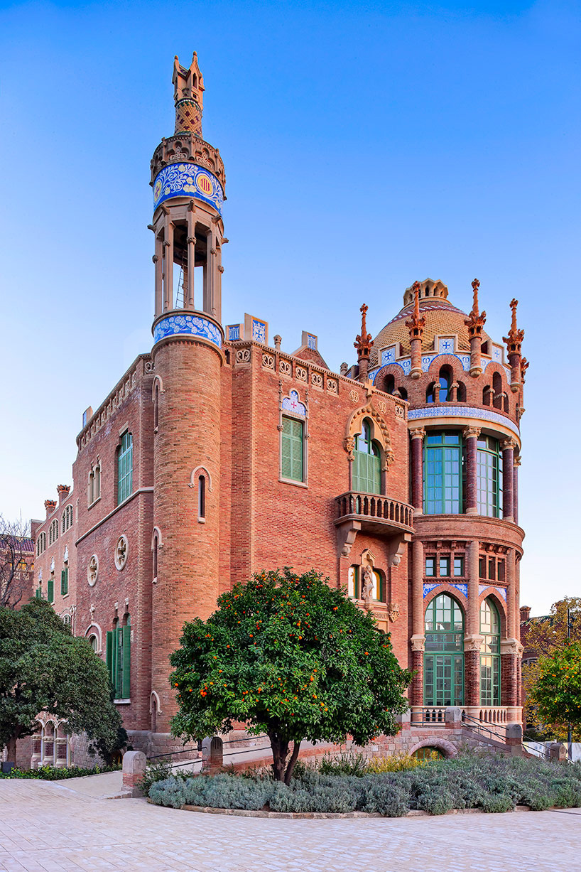 travelingcolors:  Sant Pau Hospital, Barcelona | Spain (by David Cardelus) Sant Pau