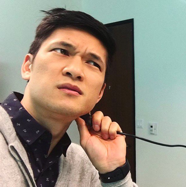tmi-tv-show-news: Shadowhunters: Selfie pros. #NationalSelfieDay #Shadowhunters (x)