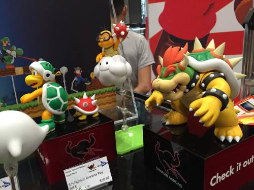 Check out this stuff from NYCC!Figma Link - A Link Between WorldsFiguarts Bowser (lookin’ kinda tiny