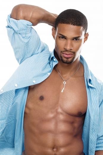 jaspercraig:  Denzel Wells👄