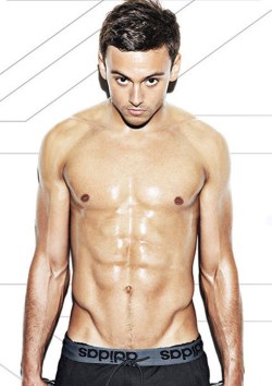 Dnamagazine:  Need A Tom Daley Fix? Check Out The Behind-The-Scenes Clip For His