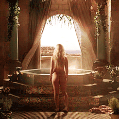nakedtimestories:  Daenerys knew the seven kingdoms of Westeros was her birthright.