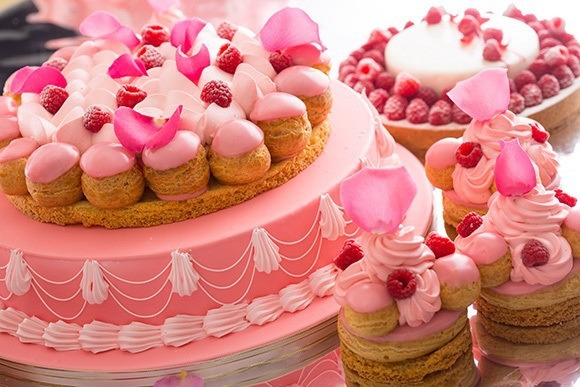 cutedessert:  frederica1995:  “Love Marie Antoinette” dessert buffet at Hilton