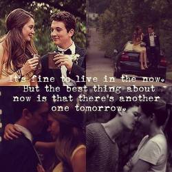 teenagepics:  If you’re a teen you must follow this blog. 