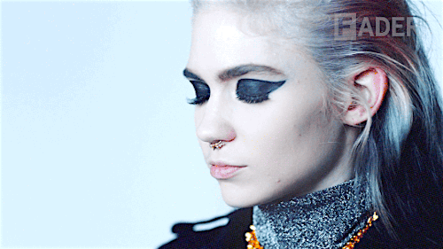 ipodmini:  Grimes for FADER