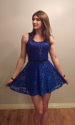 iakeltg:  Crossdresser Cobalt Blue Lace Skater