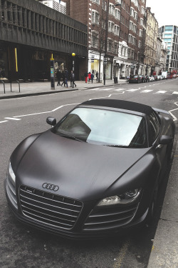 mistergoodlife:  Audi R-Eight • Mr. Goodlife • Instagram  