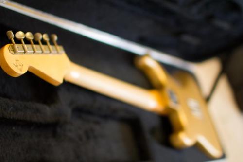 ...........GUITAR:LUST............