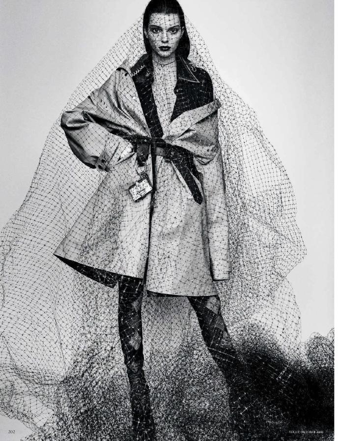kendall-kyliee:    Kendall for Vogue Germany October 2016 photographed by Luigi and