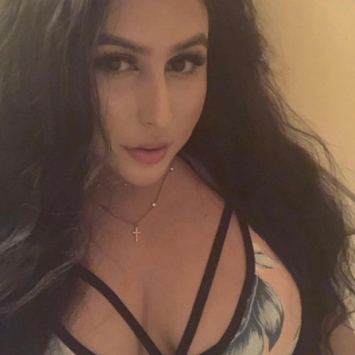 Hermosas Latinas