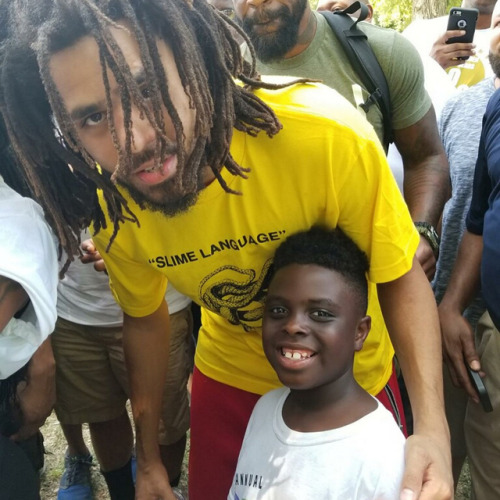 teamcole: J. Cole makes a surprise appearance at For Oak Cliff’s Back to School Festival in Da