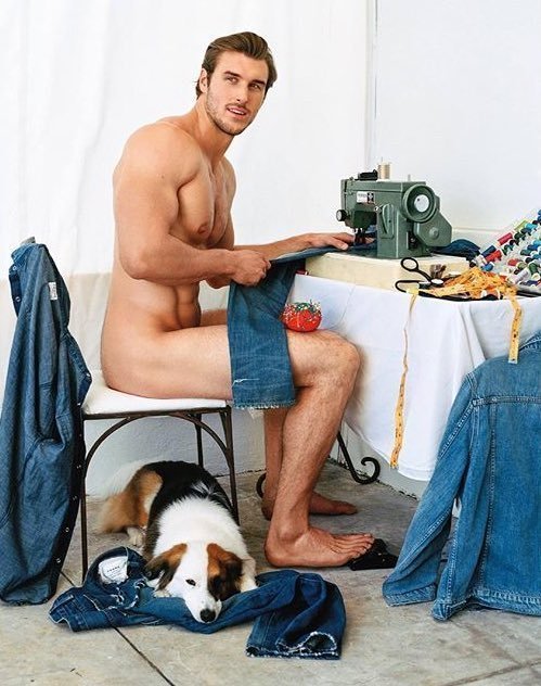 miguy248:  wonder if TOMMY HILFIGER started -out….  this way ????????????????????????????????????????????