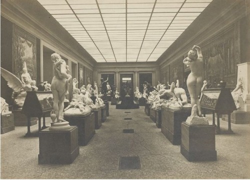 hismarmorealcalm:
“ Anonyme Musée du Luxembourg salle des sculptures Entre 1897 et 1901 épreuve sur papier albuminé contrecollée sur carton
”