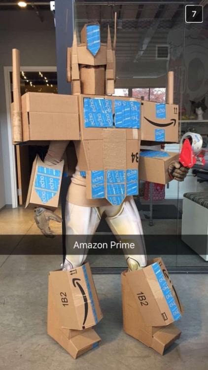 sixpenceee:“I dressed as Amazon Prime and won my office Halloween costume contest today!” posted by 