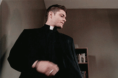 lost-shoe:  Dean + outfits 