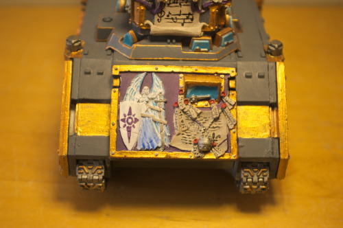 Some pictures of my Exorcist tank, a holy machinery of war, bringing the Emperor’s wrath to Heretics