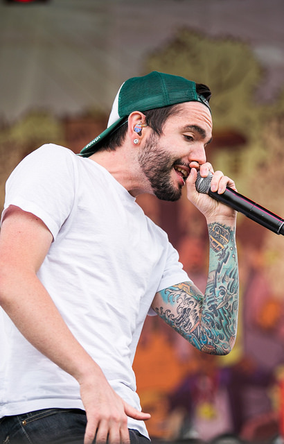 Porn photo star-coloured-eyes:  A Day To Remember by